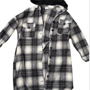 Women's Plaid Hooded Shaket with pockets